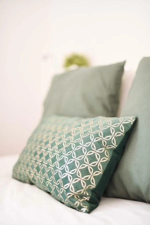 Cosy Luxury Apartment - Lisbon Center 0*,
